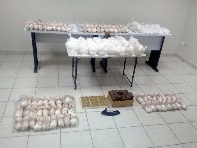 "Mexican federal investigative police in the border city of San Luis Río Colorado seized 14,000 fentanyl pills and 168 pounds of methamphetamine during the service of a search warrant at a residence." Source: https://www.valorportamaulipas.info/2019/11/sonora-aseguran-14-mil-pildoras-de.html